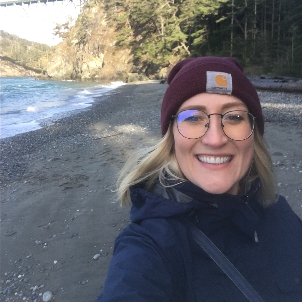 Meet your Posher, Britta